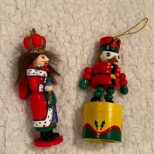 Vintage Wooden Christmas Ornaments With Moveable Features 🎄